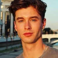 Damian Kingston[ML]