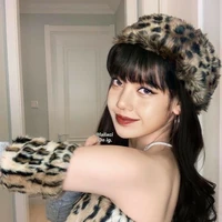 Jeon Lalisa Manoban (Elisa)