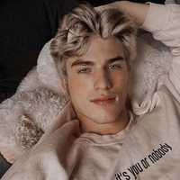 LUKA GIORDANO VILLA|42|[Agente]