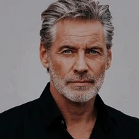 Austin  Giordano [Agente]