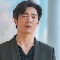 พ่อนางเอก