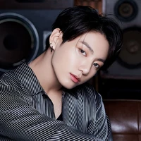 Jungkook/kook / JK