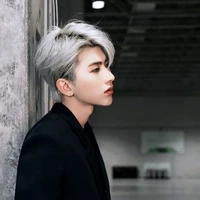 ไอคิว(พี่นางเอก)