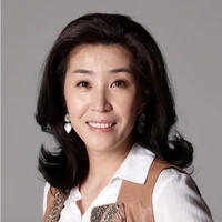 Mrs Linda