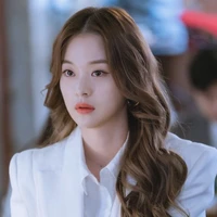 Jeon Do Hyun (third sister)