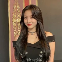 jihyo B.(17 años)