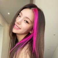 yeji B.(18 años)