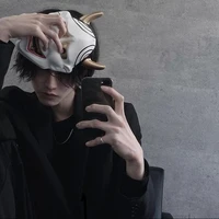 เจมส์[เพื่อนสนิทพระเอก]