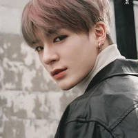 lee jeno