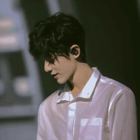 เซียวจ้าน(นายเอก)