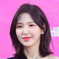 Ny. Huang