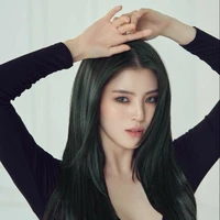 Heejin Adelia Jung