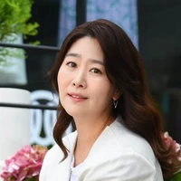 Ji Eun Jung