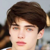 Lucas Bennett (21)