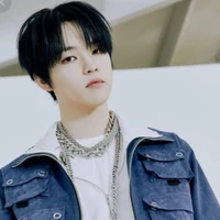 เฉินเล่อ🙃💛/พระเอก