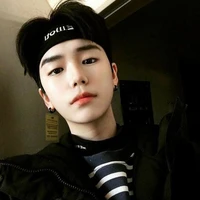 ไอซ์(เพื่อนพระเอก)