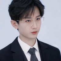 ออกัส แพลนแทเจอนิต(น้านอ.)