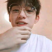Huang xuxi/lucas