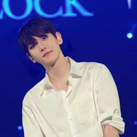 Baekhyun [Teman ayah chanyeol]