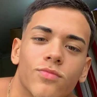 Lucas(Braço direito do dono do morro)