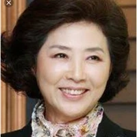 Mrs. Kim