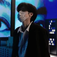 𝙸𝐱𝐱♚Author☻︎