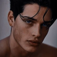 Bruce Mars