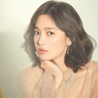 Mrs Jeon (Hye kyo)