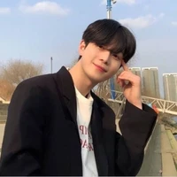 พล