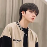 มาร์คตอนใส่แว่น(พอ.)