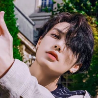 เจม(พี่ชายนอ.)