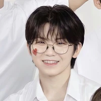 woozi (seventeen)
