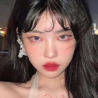 𝐿𝑎𝑢𝑟𝑎 ¹⁹