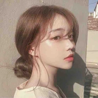 เอลลี่😚(เพื่อน น.อ)