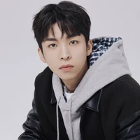 Jong Hyuk \FathFatherer of ML