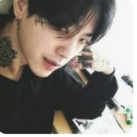 Choi(hermano mayor de Eun-ji)