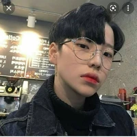 นิ่งหลง(พี่นายเอก)