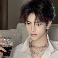 อาท(พ่อนางเอก)