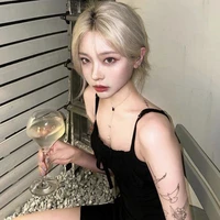 เก้า(แม่พระเอก)