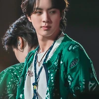 Jin/22 omega comprometido con nam