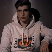 Mauricio D