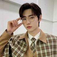 *sunghoon*