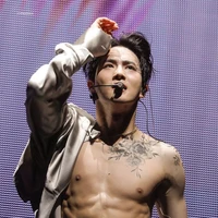 suho