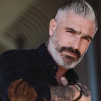 Tomás Wilson ( pai)62