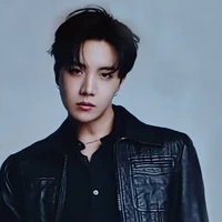 j-hope ( D )