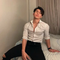 หมอลี🧑‍⚕️(เพื่อนพระเอก)