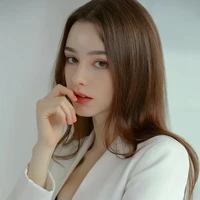 จีน่า:แม่พ อ