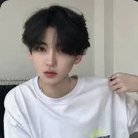 เก้า เพื่อนพระเอก