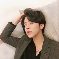 ทีม👺(บอดี้​การ์ด)​