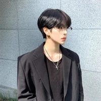 มิก/เเฟนเก่าน.อ.คนที่หักหลังพ.อ.\💔